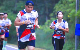 BIB: 2193, 2754
                            <button type="button" onclick="openModal(6370754)" class="btn btn-primary btn-sm float-right btn-popup" data-toggle="modal" data-target=".modal-high-quality">
                        <i class="fas fa-shopping-cart"></i> Add to Cart
                    </button>
                                            <button type="button" onclick="isThisMe(6370754, true)" class="btn btn-success btn-sm float-right btn-popup btn-isme hidden" data-toggle="tooltip" data-placement="bottom" title="นี่คือรูปของคุณใช่ไหม คลิกที่นี่เพื่อเอาเข้าอัลบั้ม">
                        <i class="fas fa-plus"></i> Add to album
                    </button>
                    <button type="button" onclick="isThisMe(6370754, false)" class="btn btn-warning btn-sm float-right btn-popup btn-isnotme hidden">
                        <i class="fas fa-ban"></i> Remove from album
                    </button>