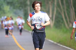 BIB: 713
                            <button type="button" onclick="openModal(6356914)" class="btn btn-primary btn-sm float-right btn-popup" data-toggle="modal" data-target=".modal-high-quality">
                        <i class="fas fa-shopping-cart"></i> Add to Cart
                    </button>
                                            <button type="button" onclick="isThisMe(6356914, true)" class="btn btn-success btn-sm float-right btn-popup btn-isme hidden" data-toggle="tooltip" data-placement="bottom" title="นี่คือรูปของคุณใช่ไหม คลิกที่นี่เพื่อเอาเข้าอัลบั้ม">
                        <i class="fas fa-plus"></i> Add to album
                    </button>
                    <button type="button" onclick="isThisMe(6356914, false)" class="btn btn-warning btn-sm float-right btn-popup btn-isnotme hidden">
                        <i class="fas fa-ban"></i> Remove from album
                    </button>