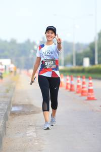 BIB: 3161
                            <button type="button" onclick="openModal(6345595)" class="btn btn-primary btn-sm float-right btn-popup" data-toggle="modal" data-target=".modal-high-quality">
                        <i class="fas fa-shopping-cart"></i> Add to Cart
                    </button>
                                            <button type="button" onclick="isThisMe(6345595, true)" class="btn btn-success btn-sm float-right btn-popup btn-isme hidden" data-toggle="tooltip" data-placement="bottom" title="นี่คือรูปของคุณใช่ไหม คลิกที่นี่เพื่อเอาเข้าอัลบั้ม">
                        <i class="fas fa-plus"></i> Add to album
                    </button>
                    <button type="button" onclick="isThisMe(6345595, false)" class="btn btn-warning btn-sm float-right btn-popup btn-isnotme hidden">
                        <i class="fas fa-ban"></i> Remove from album
                    </button>