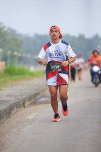 BIB: 2118
                            <button type="button" onclick="openModal(6361973)" class="btn btn-primary btn-sm float-right btn-popup" data-toggle="modal" data-target=".modal-high-quality">
                        <i class="fas fa-shopping-cart"></i> Add to Cart
                    </button>
                                            <button type="button" onclick="isThisMe(6361973, true)" class="btn btn-success btn-sm float-right btn-popup btn-isme hidden" data-toggle="tooltip" data-placement="bottom" title="นี่คือรูปของคุณใช่ไหม คลิกที่นี่เพื่อเอาเข้าอัลบั้ม">
                        <i class="fas fa-plus"></i> Add to album
                    </button>
                    <button type="button" onclick="isThisMe(6361973, false)" class="btn btn-warning btn-sm float-right btn-popup btn-isnotme hidden">
                        <i class="fas fa-ban"></i> Remove from album
                    </button>