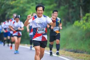 BIB: 6199
                            <button type="button" onclick="openModal(6367122)" class="btn btn-primary btn-sm float-right btn-popup" data-toggle="modal" data-target=".modal-high-quality">
                        <i class="fas fa-shopping-cart"></i> Add to Cart
                    </button>
                                            <button type="button" onclick="isThisMe(6367122, true)" class="btn btn-success btn-sm float-right btn-popup btn-isme hidden" data-toggle="tooltip" data-placement="bottom" title="นี่คือรูปของคุณใช่ไหม คลิกที่นี่เพื่อเอาเข้าอัลบั้ม">
                        <i class="fas fa-plus"></i> Add to album
                    </button>
                    <button type="button" onclick="isThisMe(6367122, false)" class="btn btn-warning btn-sm float-right btn-popup btn-isnotme hidden">
                        <i class="fas fa-ban"></i> Remove from album
                    </button>