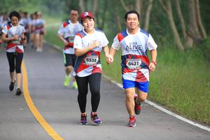 BIB: 6538, 6421, 
                            <button type="button" onclick="openModal(6357904)" class="btn btn-primary btn-sm float-right btn-popup" data-toggle="modal" data-target=".modal-high-quality">
                        <i class="fas fa-shopping-cart"></i> Add to Cart
                    </button>
                                            <button type="button" onclick="isThisMe(6357904, true)" class="btn btn-success btn-sm float-right btn-popup btn-isme hidden" data-toggle="tooltip" data-placement="bottom" title="นี่คือรูปของคุณใช่ไหม คลิกที่นี่เพื่อเอาเข้าอัลบั้ม">
                        <i class="fas fa-plus"></i> Add to album
                    </button>
                    <button type="button" onclick="isThisMe(6357904, false)" class="btn btn-warning btn-sm float-right btn-popup btn-isnotme hidden">
                        <i class="fas fa-ban"></i> Remove from album
                    </button>