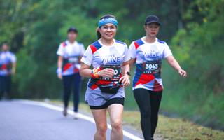 BIB: 3043
                            <button type="button" onclick="openModal(6370802)" class="btn btn-primary btn-sm float-right btn-popup" data-toggle="modal" data-target=".modal-high-quality">
                        <i class="fas fa-shopping-cart"></i> Add to Cart
                    </button>
                                            <button type="button" onclick="isThisMe(6370802, true)" class="btn btn-success btn-sm float-right btn-popup btn-isme hidden" data-toggle="tooltip" data-placement="bottom" title="นี่คือรูปของคุณใช่ไหม คลิกที่นี่เพื่อเอาเข้าอัลบั้ม">
                        <i class="fas fa-plus"></i> Add to album
                    </button>
                    <button type="button" onclick="isThisMe(6370802, false)" class="btn btn-warning btn-sm float-right btn-popup btn-isnotme hidden">
                        <i class="fas fa-ban"></i> Remove from album
                    </button>