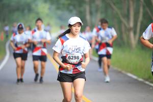 BIB: 6298
                            <button type="button" onclick="openModal(6356870)" class="btn btn-primary btn-sm float-right btn-popup" data-toggle="modal" data-target=".modal-high-quality">
                        <i class="fas fa-shopping-cart"></i> Add to Cart
                    </button>
                                            <button type="button" onclick="isThisMe(6356870, true)" class="btn btn-success btn-sm float-right btn-popup btn-isme hidden" data-toggle="tooltip" data-placement="bottom" title="นี่คือรูปของคุณใช่ไหม คลิกที่นี่เพื่อเอาเข้าอัลบั้ม">
                        <i class="fas fa-plus"></i> Add to album
                    </button>
                    <button type="button" onclick="isThisMe(6356870, false)" class="btn btn-warning btn-sm float-right btn-popup btn-isnotme hidden">
                        <i class="fas fa-ban"></i> Remove from album
                    </button>