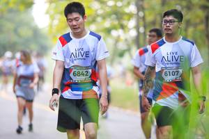 BIB: 6842, 6107
                            <button type="button" onclick="openModal(6366078)" class="btn btn-primary btn-sm float-right btn-popup" data-toggle="modal" data-target=".modal-high-quality">
                        <i class="fas fa-shopping-cart"></i> Add to Cart
                    </button>
                                            <button type="button" onclick="isThisMe(6366078, true)" class="btn btn-success btn-sm float-right btn-popup btn-isme hidden" data-toggle="tooltip" data-placement="bottom" title="นี่คือรูปของคุณใช่ไหม คลิกที่นี่เพื่อเอาเข้าอัลบั้ม">
                        <i class="fas fa-plus"></i> Add to album
                    </button>
                    <button type="button" onclick="isThisMe(6366078, false)" class="btn btn-warning btn-sm float-right btn-popup btn-isnotme hidden">
                        <i class="fas fa-ban"></i> Remove from album
                    </button>