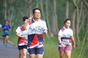 BIB: 7045
                            <button type="button" onclick="openModal(6356718)" class="btn btn-primary btn-sm float-right btn-popup" data-toggle="modal" data-target=".modal-high-quality">
                        <i class="fas fa-shopping-cart"></i> Add to Cart
                    </button>
                                            <button type="button" onclick="isThisMe(6356718, true)" class="btn btn-success btn-sm float-right btn-popup btn-isme hidden" data-toggle="tooltip" data-placement="bottom" title="นี่คือรูปของคุณใช่ไหม คลิกที่นี่เพื่อเอาเข้าอัลบั้ม">
                        <i class="fas fa-plus"></i> Add to album
                    </button>
                    <button type="button" onclick="isThisMe(6356718, false)" class="btn btn-warning btn-sm float-right btn-popup btn-isnotme hidden">
                        <i class="fas fa-ban"></i> Remove from album
                    </button>