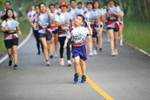 BIB: 7157
                            <button type="button" onclick="openModal(6358110)" class="btn btn-primary btn-sm float-right btn-popup" data-toggle="modal" data-target=".modal-high-quality">
                        <i class="fas fa-shopping-cart"></i> Add to Cart
                    </button>
                                            <button type="button" onclick="isThisMe(6358110, true)" class="btn btn-success btn-sm float-right btn-popup btn-isme hidden" data-toggle="tooltip" data-placement="bottom" title="นี่คือรูปของคุณใช่ไหม คลิกที่นี่เพื่อเอาเข้าอัลบั้ม">
                        <i class="fas fa-plus"></i> Add to album
                    </button>
                    <button type="button" onclick="isThisMe(6358110, false)" class="btn btn-warning btn-sm float-right btn-popup btn-isnotme hidden">
                        <i class="fas fa-ban"></i> Remove from album
                    </button>