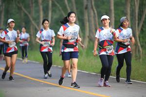 BIB: 0535, 1074, 6567
                            <button type="button" onclick="openModal(6356514)" class="btn btn-primary btn-sm float-right btn-popup" data-toggle="modal" data-target=".modal-high-quality">
                        <i class="fas fa-shopping-cart"></i> Add to Cart
                    </button>
                                            <button type="button" onclick="isThisMe(6356514, true)" class="btn btn-success btn-sm float-right btn-popup btn-isme hidden" data-toggle="tooltip" data-placement="bottom" title="นี่คือรูปของคุณใช่ไหม คลิกที่นี่เพื่อเอาเข้าอัลบั้ม">
                        <i class="fas fa-plus"></i> Add to album
                    </button>
                    <button type="button" onclick="isThisMe(6356514, false)" class="btn btn-warning btn-sm float-right btn-popup btn-isnotme hidden">
                        <i class="fas fa-ban"></i> Remove from album
                    </button>