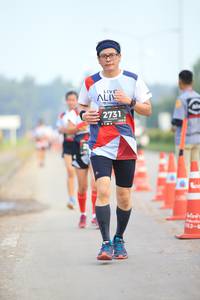 BIB: 2731
                            <button type="button" onclick="openModal(6343552)" class="btn btn-primary btn-sm float-right btn-popup" data-toggle="modal" data-target=".modal-high-quality">
                        <i class="fas fa-shopping-cart"></i> Add to Cart
                    </button>
                                            <button type="button" onclick="isThisMe(6343552, true)" class="btn btn-success btn-sm float-right btn-popup btn-isme hidden" data-toggle="tooltip" data-placement="bottom" title="นี่คือรูปของคุณใช่ไหม คลิกที่นี่เพื่อเอาเข้าอัลบั้ม">
                        <i class="fas fa-plus"></i> Add to album
                    </button>
                    <button type="button" onclick="isThisMe(6343552, false)" class="btn btn-warning btn-sm float-right btn-popup btn-isnotme hidden">
                        <i class="fas fa-ban"></i> Remove from album
                    </button>