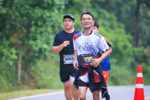 BIB: 6865
                            <button type="button" onclick="openModal(6366834)" class="btn btn-primary btn-sm float-right btn-popup" data-toggle="modal" data-target=".modal-high-quality">
                        <i class="fas fa-shopping-cart"></i> Add to Cart
                    </button>
                                            <button type="button" onclick="isThisMe(6366834, true)" class="btn btn-success btn-sm float-right btn-popup btn-isme hidden" data-toggle="tooltip" data-placement="bottom" title="นี่คือรูปของคุณใช่ไหม คลิกที่นี่เพื่อเอาเข้าอัลบั้ม">
                        <i class="fas fa-plus"></i> Add to album
                    </button>
                    <button type="button" onclick="isThisMe(6366834, false)" class="btn btn-warning btn-sm float-right btn-popup btn-isnotme hidden">
                        <i class="fas fa-ban"></i> Remove from album
                    </button>