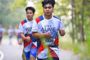 BIB: 6226
                            <button type="button" onclick="openModal(6365999)" class="btn btn-primary btn-sm float-right btn-popup" data-toggle="modal" data-target=".modal-high-quality">
                        <i class="fas fa-shopping-cart"></i> Add to Cart
                    </button>
                                            <button type="button" onclick="isThisMe(6365999, true)" class="btn btn-success btn-sm float-right btn-popup btn-isme hidden" data-toggle="tooltip" data-placement="bottom" title="นี่คือรูปของคุณใช่ไหม คลิกที่นี่เพื่อเอาเข้าอัลบั้ม">
                        <i class="fas fa-plus"></i> Add to album
                    </button>
                    <button type="button" onclick="isThisMe(6365999, false)" class="btn btn-warning btn-sm float-right btn-popup btn-isnotme hidden">
                        <i class="fas fa-ban"></i> Remove from album
                    </button>