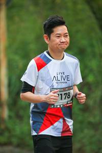 BIB: 178
                            <button type="button" onclick="openModal(6368368)" class="btn btn-primary btn-sm float-right btn-popup" data-toggle="modal" data-target=".modal-high-quality">
                        <i class="fas fa-shopping-cart"></i> Add to Cart
                    </button>
                                            <button type="button" onclick="isThisMe(6368368, true)" class="btn btn-success btn-sm float-right btn-popup btn-isme hidden" data-toggle="tooltip" data-placement="bottom" title="นี่คือรูปของคุณใช่ไหม คลิกที่นี่เพื่อเอาเข้าอัลบั้ม">
                        <i class="fas fa-plus"></i> Add to album
                    </button>
                    <button type="button" onclick="isThisMe(6368368, false)" class="btn btn-warning btn-sm float-right btn-popup btn-isnotme hidden">
                        <i class="fas fa-ban"></i> Remove from album
                    </button>