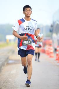 BIB: 2832
                            <button type="button" onclick="openModal(6344204)" class="btn btn-primary btn-sm float-right btn-popup" data-toggle="modal" data-target=".modal-high-quality">
                        <i class="fas fa-shopping-cart"></i> Add to Cart
                    </button>
                                            <button type="button" onclick="isThisMe(6344204, true)" class="btn btn-success btn-sm float-right btn-popup btn-isme hidden" data-toggle="tooltip" data-placement="bottom" title="นี่คือรูปของคุณใช่ไหม คลิกที่นี่เพื่อเอาเข้าอัลบั้ม">
                        <i class="fas fa-plus"></i> Add to album
                    </button>
                    <button type="button" onclick="isThisMe(6344204, false)" class="btn btn-warning btn-sm float-right btn-popup btn-isnotme hidden">
                        <i class="fas fa-ban"></i> Remove from album
                    </button>