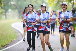 BIB: 7073, 707, 6930
                            <button type="button" onclick="openModal(6366103)" class="btn btn-primary btn-sm float-right btn-popup" data-toggle="modal" data-target=".modal-high-quality">
                        <i class="fas fa-shopping-cart"></i> Add to Cart
                    </button>
                                            <button type="button" onclick="isThisMe(6366103, true)" class="btn btn-success btn-sm float-right btn-popup btn-isme hidden" data-toggle="tooltip" data-placement="bottom" title="นี่คือรูปของคุณใช่ไหม คลิกที่นี่เพื่อเอาเข้าอัลบั้ม">
                        <i class="fas fa-plus"></i> Add to album
                    </button>
                    <button type="button" onclick="isThisMe(6366103, false)" class="btn btn-warning btn-sm float-right btn-popup btn-isnotme hidden">
                        <i class="fas fa-ban"></i> Remove from album
                    </button>