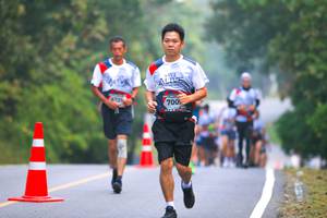 BIB: 700, 672
                            <button type="button" onclick="openModal(6370579)" class="btn btn-primary btn-sm float-right btn-popup" data-toggle="modal" data-target=".modal-high-quality">
                        <i class="fas fa-shopping-cart"></i> Add to Cart
                    </button>
                                            <button type="button" onclick="isThisMe(6370579, true)" class="btn btn-success btn-sm float-right btn-popup btn-isme hidden" data-toggle="tooltip" data-placement="bottom" title="นี่คือรูปของคุณใช่ไหม คลิกที่นี่เพื่อเอาเข้าอัลบั้ม">
                        <i class="fas fa-plus"></i> Add to album
                    </button>
                    <button type="button" onclick="isThisMe(6370579, false)" class="btn btn-warning btn-sm float-right btn-popup btn-isnotme hidden">
                        <i class="fas fa-ban"></i> Remove from album
                    </button>