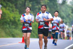 BIB: 2809, 2173, 2876
                            <button type="button" onclick="openModal(6370515)" class="btn btn-primary btn-sm float-right btn-popup" data-toggle="modal" data-target=".modal-high-quality">
                        <i class="fas fa-shopping-cart"></i> Add to Cart
                    </button>
                                            <button type="button" onclick="isThisMe(6370515, true)" class="btn btn-success btn-sm float-right btn-popup btn-isme hidden" data-toggle="tooltip" data-placement="bottom" title="นี่คือรูปของคุณใช่ไหม คลิกที่นี่เพื่อเอาเข้าอัลบั้ม">
                        <i class="fas fa-plus"></i> Add to album
                    </button>
                    <button type="button" onclick="isThisMe(6370515, false)" class="btn btn-warning btn-sm float-right btn-popup btn-isnotme hidden">
                        <i class="fas fa-ban"></i> Remove from album
                    </button>