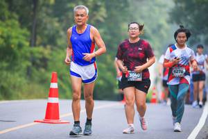 BIB: 6278, 3040
                            <button type="button" onclick="openModal(6366524)" class="btn btn-primary btn-sm float-right btn-popup" data-toggle="modal" data-target=".modal-high-quality">
                        <i class="fas fa-shopping-cart"></i> Add to Cart
                    </button>
                                            <button type="button" onclick="isThisMe(6366524, true)" class="btn btn-success btn-sm float-right btn-popup btn-isme hidden" data-toggle="tooltip" data-placement="bottom" title="นี่คือรูปของคุณใช่ไหม คลิกที่นี่เพื่อเอาเข้าอัลบั้ม">
                        <i class="fas fa-plus"></i> Add to album
                    </button>
                    <button type="button" onclick="isThisMe(6366524, false)" class="btn btn-warning btn-sm float-right btn-popup btn-isnotme hidden">
                        <i class="fas fa-ban"></i> Remove from album
                    </button>