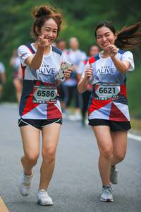 BIB: 6621, 6586
                            <button type="button" onclick="openModal(6368314)" class="btn btn-primary btn-sm float-right btn-popup" data-toggle="modal" data-target=".modal-high-quality">
                        <i class="fas fa-shopping-cart"></i> Add to Cart
                    </button>
                                            <button type="button" onclick="isThisMe(6368314, true)" class="btn btn-success btn-sm float-right btn-popup btn-isme hidden" data-toggle="tooltip" data-placement="bottom" title="นี่คือรูปของคุณใช่ไหม คลิกที่นี่เพื่อเอาเข้าอัลบั้ม">
                        <i class="fas fa-plus"></i> Add to album
                    </button>
                    <button type="button" onclick="isThisMe(6368314, false)" class="btn btn-warning btn-sm float-right btn-popup btn-isnotme hidden">
                        <i class="fas fa-ban"></i> Remove from album
                    </button>