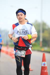 BIB: 2424, 128
                            <button type="button" onclick="openModal(6343008)" class="btn btn-primary btn-sm float-right btn-popup" data-toggle="modal" data-target=".modal-high-quality">
                        <i class="fas fa-shopping-cart"></i> Add to Cart
                    </button>
                                            <button type="button" onclick="isThisMe(6343008, true)" class="btn btn-success btn-sm float-right btn-popup btn-isme hidden" data-toggle="tooltip" data-placement="bottom" title="นี่คือรูปของคุณใช่ไหม คลิกที่นี่เพื่อเอาเข้าอัลบั้ม">
                        <i class="fas fa-plus"></i> Add to album
                    </button>
                    <button type="button" onclick="isThisMe(6343008, false)" class="btn btn-warning btn-sm float-right btn-popup btn-isnotme hidden">
                        <i class="fas fa-ban"></i> Remove from album
                    </button>