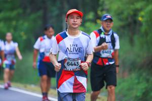 BIB: 6443
                            <button type="button" onclick="openModal(6367090)" class="btn btn-primary btn-sm float-right btn-popup" data-toggle="modal" data-target=".modal-high-quality">
                        <i class="fas fa-shopping-cart"></i> Add to Cart
                    </button>
                                            <button type="button" onclick="isThisMe(6367090, true)" class="btn btn-success btn-sm float-right btn-popup btn-isme hidden" data-toggle="tooltip" data-placement="bottom" title="นี่คือรูปของคุณใช่ไหม คลิกที่นี่เพื่อเอาเข้าอัลบั้ม">
                        <i class="fas fa-plus"></i> Add to album
                    </button>
                    <button type="button" onclick="isThisMe(6367090, false)" class="btn btn-warning btn-sm float-right btn-popup btn-isnotme hidden">
                        <i class="fas fa-ban"></i> Remove from album
                    </button>