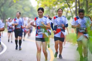 BIB: 6708, 7036, 6960
                            <button type="button" onclick="openModal(6365970)" class="btn btn-primary btn-sm float-right btn-popup" data-toggle="modal" data-target=".modal-high-quality">
                        <i class="fas fa-shopping-cart"></i> Add to Cart
                    </button>
                                            <button type="button" onclick="isThisMe(6365970, true)" class="btn btn-success btn-sm float-right btn-popup btn-isme hidden" data-toggle="tooltip" data-placement="bottom" title="นี่คือรูปของคุณใช่ไหม คลิกที่นี่เพื่อเอาเข้าอัลบั้ม">
                        <i class="fas fa-plus"></i> Add to album
                    </button>
                    <button type="button" onclick="isThisMe(6365970, false)" class="btn btn-warning btn-sm float-right btn-popup btn-isnotme hidden">
                        <i class="fas fa-ban"></i> Remove from album
                    </button>