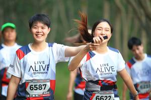 BIB: 6587, 6622
                            <button type="button" onclick="openModal(6357383)" class="btn btn-primary btn-sm float-right btn-popup" data-toggle="modal" data-target=".modal-high-quality">
                        <i class="fas fa-shopping-cart"></i> Add to Cart
                    </button>
                                            <button type="button" onclick="isThisMe(6357383, true)" class="btn btn-success btn-sm float-right btn-popup btn-isme hidden" data-toggle="tooltip" data-placement="bottom" title="นี่คือรูปของคุณใช่ไหม คลิกที่นี่เพื่อเอาเข้าอัลบั้ม">
                        <i class="fas fa-plus"></i> Add to album
                    </button>
                    <button type="button" onclick="isThisMe(6357383, false)" class="btn btn-warning btn-sm float-right btn-popup btn-isnotme hidden">
                        <i class="fas fa-ban"></i> Remove from album
                    </button>