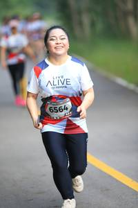 BIB: 6564, 
                            <button type="button" onclick="openModal(6358062)" class="btn btn-primary btn-sm float-right btn-popup" data-toggle="modal" data-target=".modal-high-quality">
                        <i class="fas fa-shopping-cart"></i> Add to Cart
                    </button>
                                            <button type="button" onclick="isThisMe(6358062, true)" class="btn btn-success btn-sm float-right btn-popup btn-isme hidden" data-toggle="tooltip" data-placement="bottom" title="นี่คือรูปของคุณใช่ไหม คลิกที่นี่เพื่อเอาเข้าอัลบั้ม">
                        <i class="fas fa-plus"></i> Add to album
                    </button>
                    <button type="button" onclick="isThisMe(6358062, false)" class="btn btn-warning btn-sm float-right btn-popup btn-isnotme hidden">
                        <i class="fas fa-ban"></i> Remove from album
                    </button>