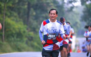 BIB: 2822
                            <button type="button" onclick="openModal(6370696)" class="btn btn-primary btn-sm float-right btn-popup" data-toggle="modal" data-target=".modal-high-quality">
                        <i class="fas fa-shopping-cart"></i> Add to Cart
                    </button>
                                            <button type="button" onclick="isThisMe(6370696, true)" class="btn btn-success btn-sm float-right btn-popup btn-isme hidden" data-toggle="tooltip" data-placement="bottom" title="นี่คือรูปของคุณใช่ไหม คลิกที่นี่เพื่อเอาเข้าอัลบั้ม">
                        <i class="fas fa-plus"></i> Add to album
                    </button>
                    <button type="button" onclick="isThisMe(6370696, false)" class="btn btn-warning btn-sm float-right btn-popup btn-isnotme hidden">
                        <i class="fas fa-ban"></i> Remove from album
                    </button>