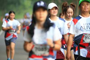 BIB: 712, 
                            <button type="button" onclick="openModal(6357386)" class="btn btn-primary btn-sm float-right btn-popup" data-toggle="modal" data-target=".modal-high-quality">
                        <i class="fas fa-shopping-cart"></i> Add to Cart
                    </button>
                                            <button type="button" onclick="isThisMe(6357386, true)" class="btn btn-success btn-sm float-right btn-popup btn-isme hidden" data-toggle="tooltip" data-placement="bottom" title="นี่คือรูปของคุณใช่ไหม คลิกที่นี่เพื่อเอาเข้าอัลบั้ม">
                        <i class="fas fa-plus"></i> Add to album
                    </button>
                    <button type="button" onclick="isThisMe(6357386, false)" class="btn btn-warning btn-sm float-right btn-popup btn-isnotme hidden">
                        <i class="fas fa-ban"></i> Remove from album
                    </button>