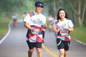 BIB: 6608
                            <button type="button" onclick="openModal(6356820)" class="btn btn-primary btn-sm float-right btn-popup" data-toggle="modal" data-target=".modal-high-quality">
                        <i class="fas fa-shopping-cart"></i> Add to Cart
                    </button>
                                            <button type="button" onclick="isThisMe(6356820, true)" class="btn btn-success btn-sm float-right btn-popup btn-isme hidden" data-toggle="tooltip" data-placement="bottom" title="นี่คือรูปของคุณใช่ไหม คลิกที่นี่เพื่อเอาเข้าอัลบั้ม">
                        <i class="fas fa-plus"></i> Add to album
                    </button>
                    <button type="button" onclick="isThisMe(6356820, false)" class="btn btn-warning btn-sm float-right btn-popup btn-isnotme hidden">
                        <i class="fas fa-ban"></i> Remove from album
                    </button>