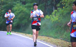 BIB: 2191
                            <button type="button" onclick="openModal(6370761)" class="btn btn-primary btn-sm float-right btn-popup" data-toggle="modal" data-target=".modal-high-quality">
                        <i class="fas fa-shopping-cart"></i> Add to Cart
                    </button>
                                            <button type="button" onclick="isThisMe(6370761, true)" class="btn btn-success btn-sm float-right btn-popup btn-isme hidden" data-toggle="tooltip" data-placement="bottom" title="นี่คือรูปของคุณใช่ไหม คลิกที่นี่เพื่อเอาเข้าอัลบั้ม">
                        <i class="fas fa-plus"></i> Add to album
                    </button>
                    <button type="button" onclick="isThisMe(6370761, false)" class="btn btn-warning btn-sm float-right btn-popup btn-isnotme hidden">
                        <i class="fas fa-ban"></i> Remove from album
                    </button>