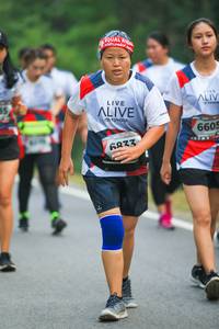 BIB: 6605
                            <button type="button" onclick="openModal(6368489)" class="btn btn-primary btn-sm float-right btn-popup" data-toggle="modal" data-target=".modal-high-quality">
                        <i class="fas fa-shopping-cart"></i> Add to Cart
                    </button>
                                            <button type="button" onclick="isThisMe(6368489, true)" class="btn btn-success btn-sm float-right btn-popup btn-isme hidden" data-toggle="tooltip" data-placement="bottom" title="นี่คือรูปของคุณใช่ไหม คลิกที่นี่เพื่อเอาเข้าอัลบั้ม">
                        <i class="fas fa-plus"></i> Add to album
                    </button>
                    <button type="button" onclick="isThisMe(6368489, false)" class="btn btn-warning btn-sm float-right btn-popup btn-isnotme hidden">
                        <i class="fas fa-ban"></i> Remove from album
                    </button>