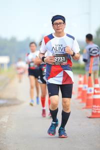 BIB: 2731, 128
                            <button type="button" onclick="openModal(6343557)" class="btn btn-primary btn-sm float-right btn-popup" data-toggle="modal" data-target=".modal-high-quality">
                        <i class="fas fa-shopping-cart"></i> Add to Cart
                    </button>
                                            <button type="button" onclick="isThisMe(6343557, true)" class="btn btn-success btn-sm float-right btn-popup btn-isme hidden" data-toggle="tooltip" data-placement="bottom" title="นี่คือรูปของคุณใช่ไหม คลิกที่นี่เพื่อเอาเข้าอัลบั้ม">
                        <i class="fas fa-plus"></i> Add to album
                    </button>
                    <button type="button" onclick="isThisMe(6343557, false)" class="btn btn-warning btn-sm float-right btn-popup btn-isnotme hidden">
                        <i class="fas fa-ban"></i> Remove from album
                    </button>