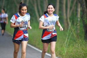 BIB: 8623
                            <button type="button" onclick="openModal(6357393)" class="btn btn-primary btn-sm float-right btn-popup" data-toggle="modal" data-target=".modal-high-quality">
                        <i class="fas fa-shopping-cart"></i> Add to Cart
                    </button>
                                            <button type="button" onclick="isThisMe(6357393, true)" class="btn btn-success btn-sm float-right btn-popup btn-isme hidden" data-toggle="tooltip" data-placement="bottom" title="นี่คือรูปของคุณใช่ไหม คลิกที่นี่เพื่อเอาเข้าอัลบั้ม">
                        <i class="fas fa-plus"></i> Add to album
                    </button>
                    <button type="button" onclick="isThisMe(6357393, false)" class="btn btn-warning btn-sm float-right btn-popup btn-isnotme hidden">
                        <i class="fas fa-ban"></i> Remove from album
                    </button>