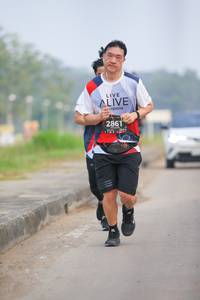 BIB: 2861
                            <button type="button" onclick="openModal(6361827)" class="btn btn-primary btn-sm float-right btn-popup" data-toggle="modal" data-target=".modal-high-quality">
                        <i class="fas fa-shopping-cart"></i> Add to Cart
                    </button>
                                            <button type="button" onclick="isThisMe(6361827, true)" class="btn btn-success btn-sm float-right btn-popup btn-isme hidden" data-toggle="tooltip" data-placement="bottom" title="นี่คือรูปของคุณใช่ไหม คลิกที่นี่เพื่อเอาเข้าอัลบั้ม">
                        <i class="fas fa-plus"></i> Add to album
                    </button>
                    <button type="button" onclick="isThisMe(6361827, false)" class="btn btn-warning btn-sm float-right btn-popup btn-isnotme hidden">
                        <i class="fas fa-ban"></i> Remove from album
                    </button>