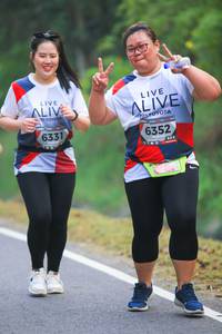 BIB: 6331, 6352
                            <button type="button" onclick="openModal(6368327)" class="btn btn-primary btn-sm float-right btn-popup" data-toggle="modal" data-target=".modal-high-quality">
                        <i class="fas fa-shopping-cart"></i> Add to Cart
                    </button>
                                            <button type="button" onclick="isThisMe(6368327, true)" class="btn btn-success btn-sm float-right btn-popup btn-isme hidden" data-toggle="tooltip" data-placement="bottom" title="นี่คือรูปของคุณใช่ไหม คลิกที่นี่เพื่อเอาเข้าอัลบั้ม">
                        <i class="fas fa-plus"></i> Add to album
                    </button>
                    <button type="button" onclick="isThisMe(6368327, false)" class="btn btn-warning btn-sm float-right btn-popup btn-isnotme hidden">
                        <i class="fas fa-ban"></i> Remove from album
                    </button>