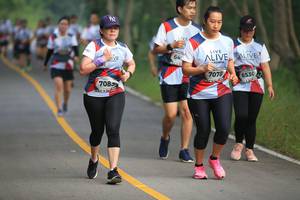 BIB: 7078, 6530, 7085
                            <button type="button" onclick="openModal(6356987)" class="btn btn-primary btn-sm float-right btn-popup" data-toggle="modal" data-target=".modal-high-quality">
                        <i class="fas fa-shopping-cart"></i> Add to Cart
                    </button>
                                            <button type="button" onclick="isThisMe(6356987, true)" class="btn btn-success btn-sm float-right btn-popup btn-isme hidden" data-toggle="tooltip" data-placement="bottom" title="นี่คือรูปของคุณใช่ไหม คลิกที่นี่เพื่อเอาเข้าอัลบั้ม">
                        <i class="fas fa-plus"></i> Add to album
                    </button>
                    <button type="button" onclick="isThisMe(6356987, false)" class="btn btn-warning btn-sm float-right btn-popup btn-isnotme hidden">
                        <i class="fas fa-ban"></i> Remove from album
                    </button>