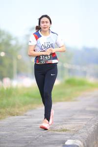 BIB: 3147
                            <button type="button" onclick="openModal(6344195)" class="btn btn-primary btn-sm float-right btn-popup" data-toggle="modal" data-target=".modal-high-quality">
                        <i class="fas fa-shopping-cart"></i> Add to Cart
                    </button>
                                            <button type="button" onclick="isThisMe(6344195, true)" class="btn btn-success btn-sm float-right btn-popup btn-isme hidden" data-toggle="tooltip" data-placement="bottom" title="นี่คือรูปของคุณใช่ไหม คลิกที่นี่เพื่อเอาเข้าอัลบั้ม">
                        <i class="fas fa-plus"></i> Add to album
                    </button>
                    <button type="button" onclick="isThisMe(6344195, false)" class="btn btn-warning btn-sm float-right btn-popup btn-isnotme hidden">
                        <i class="fas fa-ban"></i> Remove from album
                    </button>