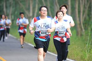 BIB: 6232, 6541
                            <button type="button" onclick="openModal(6356897)" class="btn btn-primary btn-sm float-right btn-popup" data-toggle="modal" data-target=".modal-high-quality">
                        <i class="fas fa-shopping-cart"></i> Add to Cart
                    </button>
                                            <button type="button" onclick="isThisMe(6356897, true)" class="btn btn-success btn-sm float-right btn-popup btn-isme hidden" data-toggle="tooltip" data-placement="bottom" title="นี่คือรูปของคุณใช่ไหม คลิกที่นี่เพื่อเอาเข้าอัลบั้ม">
                        <i class="fas fa-plus"></i> Add to album
                    </button>
                    <button type="button" onclick="isThisMe(6356897, false)" class="btn btn-warning btn-sm float-right btn-popup btn-isnotme hidden">
                        <i class="fas fa-ban"></i> Remove from album
                    </button>