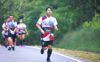 BIB: 2101
                            <button type="button" onclick="openModal(6370868)" class="btn btn-primary btn-sm float-right btn-popup" data-toggle="modal" data-target=".modal-high-quality">
                        <i class="fas fa-shopping-cart"></i> Add to Cart
                    </button>
                                            <button type="button" onclick="isThisMe(6370868, true)" class="btn btn-success btn-sm float-right btn-popup btn-isme hidden" data-toggle="tooltip" data-placement="bottom" title="นี่คือรูปของคุณใช่ไหม คลิกที่นี่เพื่อเอาเข้าอัลบั้ม">
                        <i class="fas fa-plus"></i> Add to album
                    </button>
                    <button type="button" onclick="isThisMe(6370868, false)" class="btn btn-warning btn-sm float-right btn-popup btn-isnotme hidden">
                        <i class="fas fa-ban"></i> Remove from album
                    </button>