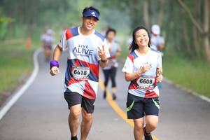 BIB: 6418, 6608
                            <button type="button" onclick="openModal(6356816)" class="btn btn-primary btn-sm float-right btn-popup" data-toggle="modal" data-target=".modal-high-quality">
                        <i class="fas fa-shopping-cart"></i> Add to Cart
                    </button>
                                            <button type="button" onclick="isThisMe(6356816, true)" class="btn btn-success btn-sm float-right btn-popup btn-isme hidden" data-toggle="tooltip" data-placement="bottom" title="นี่คือรูปของคุณใช่ไหม คลิกที่นี่เพื่อเอาเข้าอัลบั้ม">
                        <i class="fas fa-plus"></i> Add to album
                    </button>
                    <button type="button" onclick="isThisMe(6356816, false)" class="btn btn-warning btn-sm float-right btn-popup btn-isnotme hidden">
                        <i class="fas fa-ban"></i> Remove from album
                    </button>