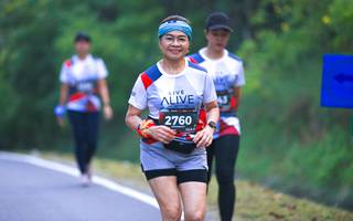 BIB: 2760
                            <button type="button" onclick="openModal(6370807)" class="btn btn-primary btn-sm float-right btn-popup" data-toggle="modal" data-target=".modal-high-quality">
                        <i class="fas fa-shopping-cart"></i> Add to Cart
                    </button>
                                            <button type="button" onclick="isThisMe(6370807, true)" class="btn btn-success btn-sm float-right btn-popup btn-isme hidden" data-toggle="tooltip" data-placement="bottom" title="นี่คือรูปของคุณใช่ไหม คลิกที่นี่เพื่อเอาเข้าอัลบั้ม">
                        <i class="fas fa-plus"></i> Add to album
                    </button>
                    <button type="button" onclick="isThisMe(6370807, false)" class="btn btn-warning btn-sm float-right btn-popup btn-isnotme hidden">
                        <i class="fas fa-ban"></i> Remove from album
                    </button>