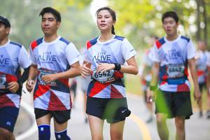 BIB: 6842, 6942
                            <button type="button" onclick="openModal(6366076)" class="btn btn-primary btn-sm float-right btn-popup" data-toggle="modal" data-target=".modal-high-quality">
                        <i class="fas fa-shopping-cart"></i> Add to Cart
                    </button>
                                            <button type="button" onclick="isThisMe(6366076, true)" class="btn btn-success btn-sm float-right btn-popup btn-isme hidden" data-toggle="tooltip" data-placement="bottom" title="นี่คือรูปของคุณใช่ไหม คลิกที่นี่เพื่อเอาเข้าอัลบั้ม">
                        <i class="fas fa-plus"></i> Add to album
                    </button>
                    <button type="button" onclick="isThisMe(6366076, false)" class="btn btn-warning btn-sm float-right btn-popup btn-isnotme hidden">
                        <i class="fas fa-ban"></i> Remove from album
                    </button>