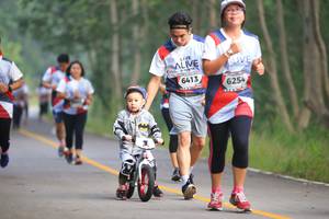 BIB: 6413, 6254, 
                            <button type="button" onclick="openModal(6356644)" class="btn btn-primary btn-sm float-right btn-popup" data-toggle="modal" data-target=".modal-high-quality">
                        <i class="fas fa-shopping-cart"></i> Add to Cart
                    </button>
                                            <button type="button" onclick="isThisMe(6356644, true)" class="btn btn-success btn-sm float-right btn-popup btn-isme hidden" data-toggle="tooltip" data-placement="bottom" title="นี่คือรูปของคุณใช่ไหม คลิกที่นี่เพื่อเอาเข้าอัลบั้ม">
                        <i class="fas fa-plus"></i> Add to album
                    </button>
                    <button type="button" onclick="isThisMe(6356644, false)" class="btn btn-warning btn-sm float-right btn-popup btn-isnotme hidden">
                        <i class="fas fa-ban"></i> Remove from album
                    </button>