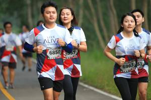 BIB: 6850, 6963
                            <button type="button" onclick="openModal(6357157)" class="btn btn-primary btn-sm float-right btn-popup" data-toggle="modal" data-target=".modal-high-quality">
                        <i class="fas fa-shopping-cart"></i> Add to Cart
                    </button>
                                            <button type="button" onclick="isThisMe(6357157, true)" class="btn btn-success btn-sm float-right btn-popup btn-isme hidden" data-toggle="tooltip" data-placement="bottom" title="นี่คือรูปของคุณใช่ไหม คลิกที่นี่เพื่อเอาเข้าอัลบั้ม">
                        <i class="fas fa-plus"></i> Add to album
                    </button>
                    <button type="button" onclick="isThisMe(6357157, false)" class="btn btn-warning btn-sm float-right btn-popup btn-isnotme hidden">
                        <i class="fas fa-ban"></i> Remove from album
                    </button>