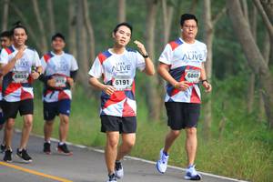 BIB: 6869, 6855, 6191
                            <button type="button" onclick="openModal(6356097)" class="btn btn-primary btn-sm float-right btn-popup" data-toggle="modal" data-target=".modal-high-quality">
                        <i class="fas fa-shopping-cart"></i> Add to Cart
                    </button>
                                            <button type="button" onclick="isThisMe(6356097, true)" class="btn btn-success btn-sm float-right btn-popup btn-isme hidden" data-toggle="tooltip" data-placement="bottom" title="นี่คือรูปของคุณใช่ไหม คลิกที่นี่เพื่อเอาเข้าอัลบั้ม">
                        <i class="fas fa-plus"></i> Add to album
                    </button>
                    <button type="button" onclick="isThisMe(6356097, false)" class="btn btn-warning btn-sm float-right btn-popup btn-isnotme hidden">
                        <i class="fas fa-ban"></i> Remove from album
                    </button>