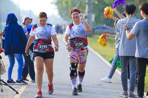 BIB: 2136, 2195
                            <button type="button" onclick="openModal(6372431)" class="btn btn-primary btn-sm float-right btn-popup" data-toggle="modal" data-target=".modal-high-quality">
                        <i class="fas fa-shopping-cart"></i> Add to Cart
                    </button>
                                            <button type="button" onclick="isThisMe(6372431, true)" class="btn btn-success btn-sm float-right btn-popup btn-isme hidden" data-toggle="tooltip" data-placement="bottom" title="นี่คือรูปของคุณใช่ไหม คลิกที่นี่เพื่อเอาเข้าอัลบั้ม">
                        <i class="fas fa-plus"></i> Add to album
                    </button>
                    <button type="button" onclick="isThisMe(6372431, false)" class="btn btn-warning btn-sm float-right btn-popup btn-isnotme hidden">
                        <i class="fas fa-ban"></i> Remove from album
                    </button>