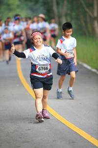 BIB: 6766
                            <button type="button" onclick="openModal(6358086)" class="btn btn-primary btn-sm float-right btn-popup" data-toggle="modal" data-target=".modal-high-quality">
                        <i class="fas fa-shopping-cart"></i> Add to Cart
                    </button>
                                            <button type="button" onclick="isThisMe(6358086, true)" class="btn btn-success btn-sm float-right btn-popup btn-isme hidden" data-toggle="tooltip" data-placement="bottom" title="นี่คือรูปของคุณใช่ไหม คลิกที่นี่เพื่อเอาเข้าอัลบั้ม">
                        <i class="fas fa-plus"></i> Add to album
                    </button>
                    <button type="button" onclick="isThisMe(6358086, false)" class="btn btn-warning btn-sm float-right btn-popup btn-isnotme hidden">
                        <i class="fas fa-ban"></i> Remove from album
                    </button>