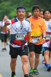 BIB: 6113, 500, 6706
                            <button type="button" onclick="openModal(6368171)" class="btn btn-primary btn-sm float-right btn-popup" data-toggle="modal" data-target=".modal-high-quality">
                        <i class="fas fa-shopping-cart"></i> Add to Cart
                    </button>
                                            <button type="button" onclick="isThisMe(6368171, true)" class="btn btn-success btn-sm float-right btn-popup btn-isme hidden" data-toggle="tooltip" data-placement="bottom" title="นี่คือรูปของคุณใช่ไหม คลิกที่นี่เพื่อเอาเข้าอัลบั้ม">
                        <i class="fas fa-plus"></i> Add to album
                    </button>
                    <button type="button" onclick="isThisMe(6368171, false)" class="btn btn-warning btn-sm float-right btn-popup btn-isnotme hidden">
                        <i class="fas fa-ban"></i> Remove from album
                    </button>