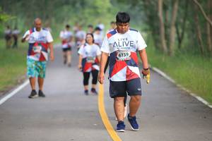 BIB: 6739
                            <button type="button" onclick="openModal(6358264)" class="btn btn-primary btn-sm float-right btn-popup" data-toggle="modal" data-target=".modal-high-quality">
                        <i class="fas fa-shopping-cart"></i> Add to Cart
                    </button>
                                            <button type="button" onclick="isThisMe(6358264, true)" class="btn btn-success btn-sm float-right btn-popup btn-isme hidden" data-toggle="tooltip" data-placement="bottom" title="นี่คือรูปของคุณใช่ไหม คลิกที่นี่เพื่อเอาเข้าอัลบั้ม">
                        <i class="fas fa-plus"></i> Add to album
                    </button>
                    <button type="button" onclick="isThisMe(6358264, false)" class="btn btn-warning btn-sm float-right btn-popup btn-isnotme hidden">
                        <i class="fas fa-ban"></i> Remove from album
                    </button>